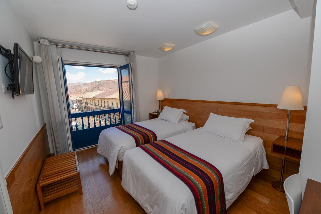 Hotel Plaza De Armas 3*
