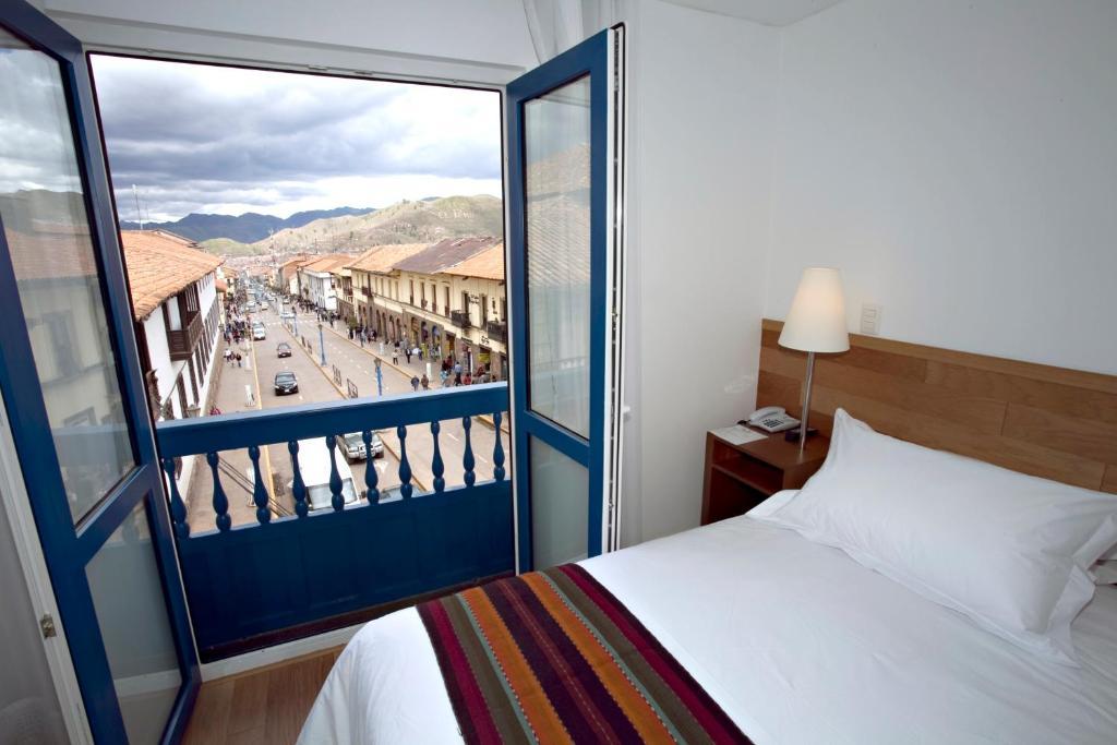 Hotel Plaza De Armas 3*